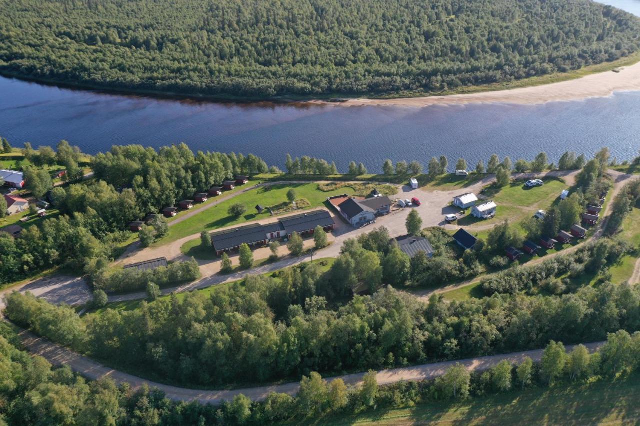 Arctic River 3*