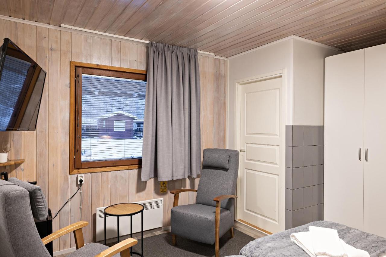 Arctic River Resort