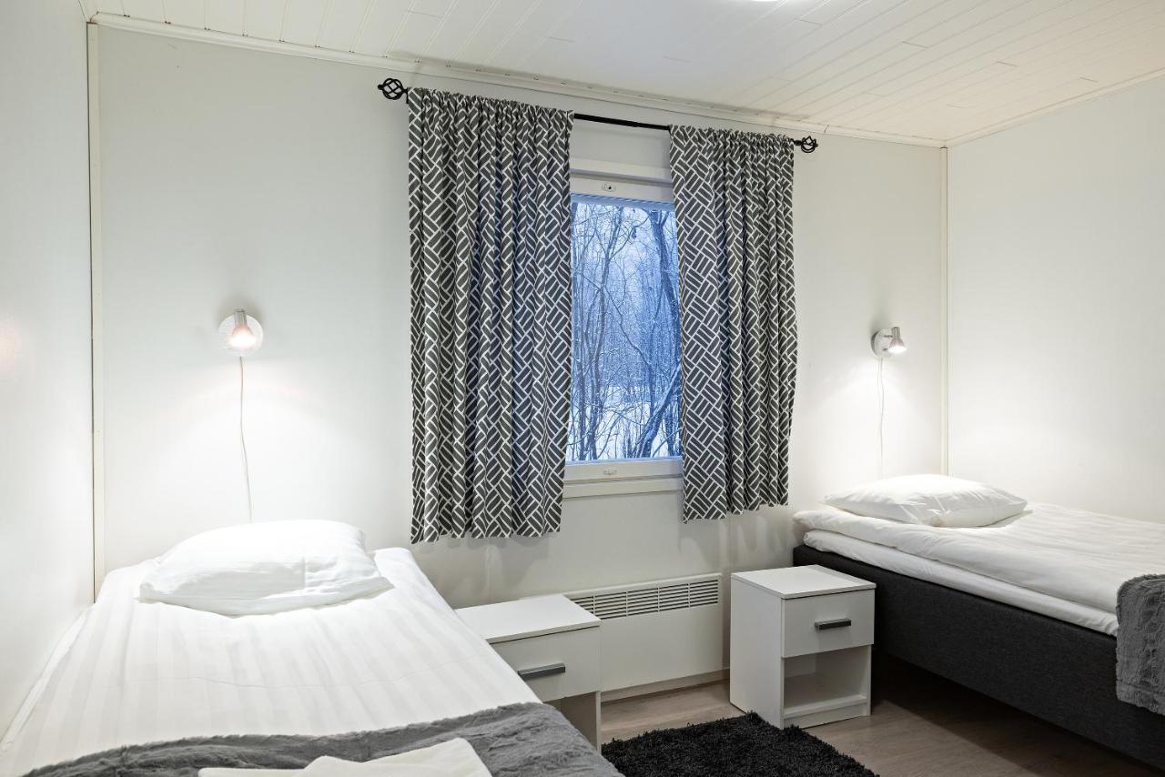 Arctic River Resort 4*