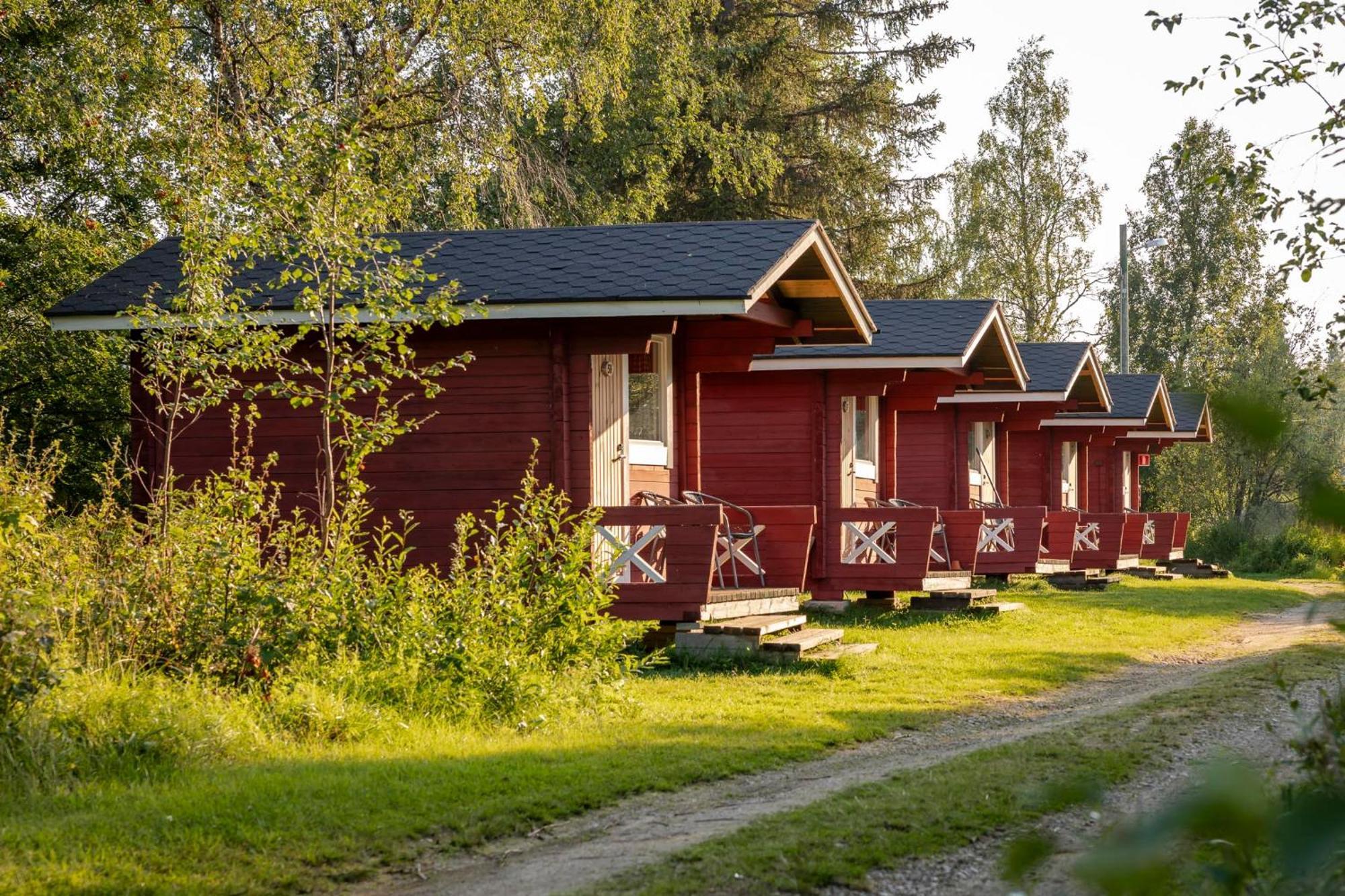 Arctic River Resort