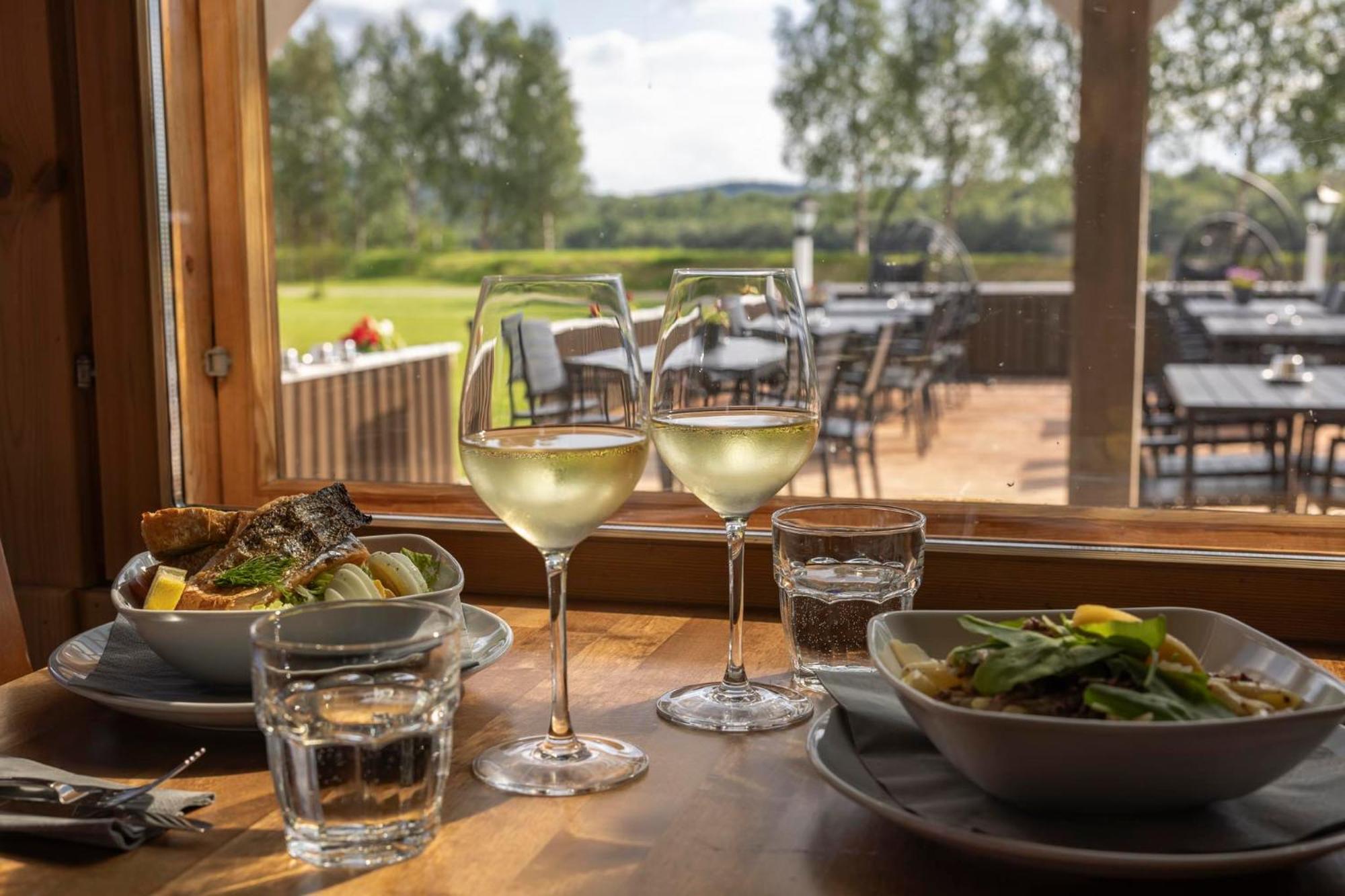Arctic River Feriested 3*